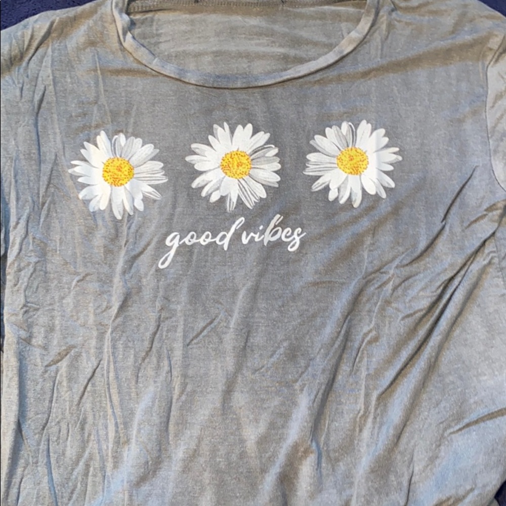 Graphic tee